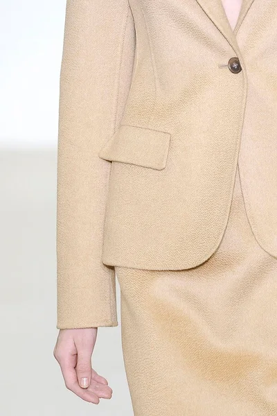 Look 45